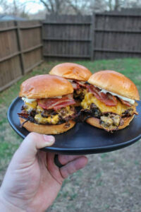 The Chuckwagon Burgers & More