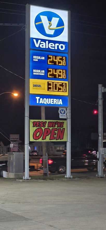 Valero (Temple Food Mart & Kitchen)