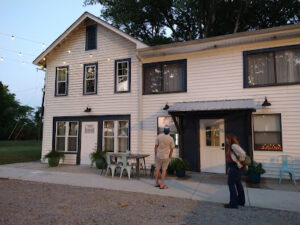 Uncle Henry’s on Moon Lake