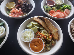 Chicago Bowls – Schaumburg Warm Rice & Lettuce Bowls
