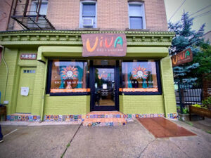 Viva Juice and Salad Bar