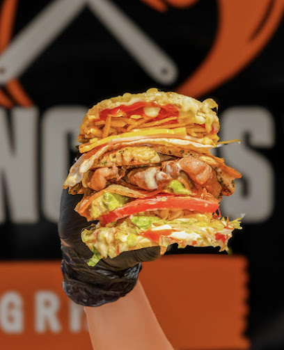 Pinchos food truck 2